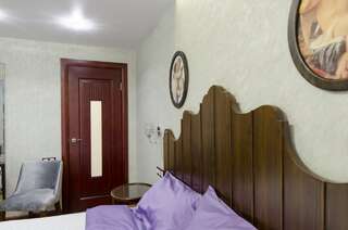 Гостевой дом Guest House  Борисов Двухместный номер с 1 кроватью или 2 отдельными кроватями и собственной ванной комнатой-3